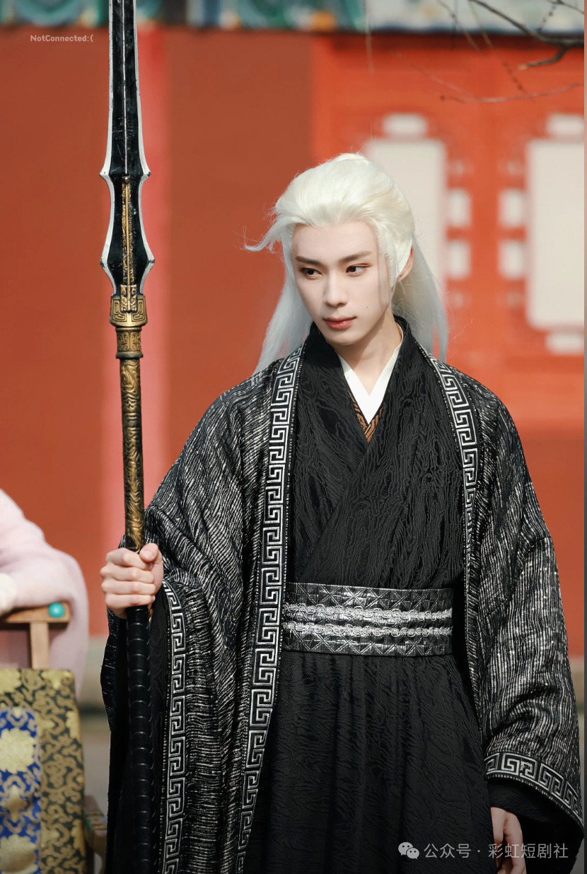 吴1.png